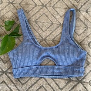 NWOT💙Periwinkle Bikini Top: Small